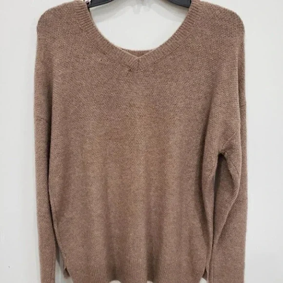 Rachel Zoe Crewneck Sweater - Picture 5 of 15
